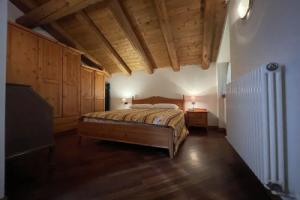 048 Trilocale Duplex nel Verde Pinzolo, Каризоло