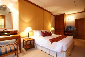 Grand Diamond Suites Hotel, Бангкок