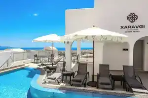 Xaravgi resort suites, Фиростефани