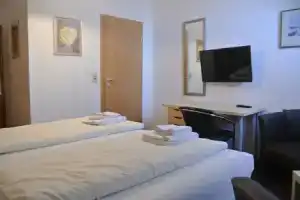 Hotel «Am Kamin», Дуйсбург
