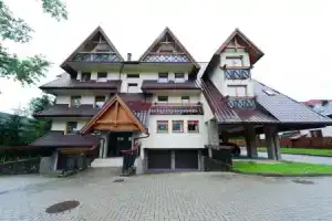 Amstra Luxury Apartments Zakopane Centrum, Закопане