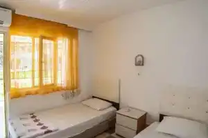 Arda Hülya Motel, Эрдек
