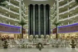 Delphin Deluxe Resort, Окурджалар