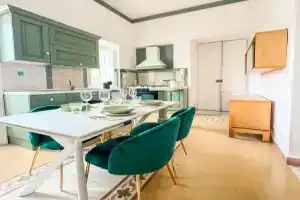 YourHome - Chiara's Apartment Sorrento, Мета