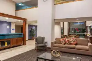 Отель «Days Inn by Wyndham», Бейкерсфилд