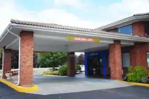 Motel «6-Newport, RI», Ньюпорт