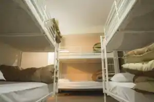 Pella Inn Hostel, Афины