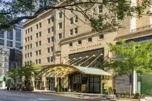Отель «Park Hyatt Chicago», Чикаго