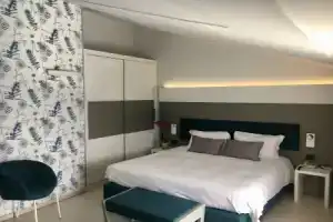 Hotel L'Approdo, Петтенаско