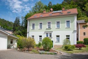 Holiday Apartments Wettin, Бад-Шандау