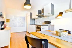 Apartmenthaus Tribseer Damm 6, Штральзунд