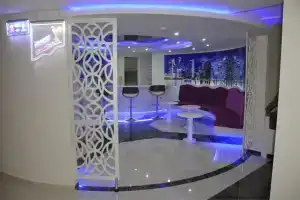 Ayseli Otel, Мерсин