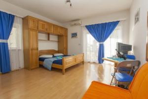 Apartment Almera N2, Макарска