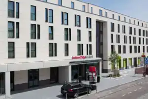 IntercityHotel Bonn, Бонн