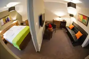 Oliva Hotel, Веспрем