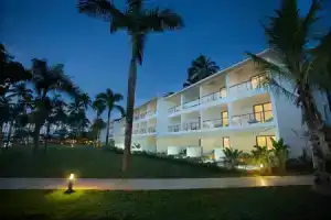 Отель «Viva Wyndham V Samana - Adults Only - All Inclusive», Лас Терренас
