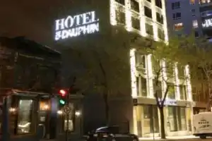 Le Dauphin Montréal Centre-Ville, Монреаль
