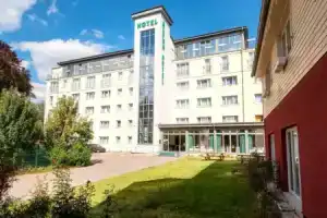 Alpha Hotel Hermann von Salza, Бад-Лангензальца