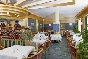 Hotel «Stiftswingert», Майнц