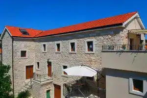 Apartment Neno - 50 m from center: Ana Jelsa, Island Hvar, Елса