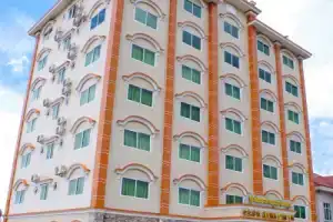 Отель «Golden Star Inn», Сиануквиль