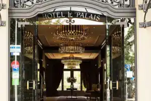 Le Palais Art Hotel Prague, Прага