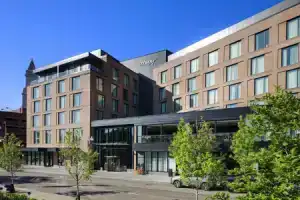 Отель «Canopy By Hilton Boston Downtown», Бостон