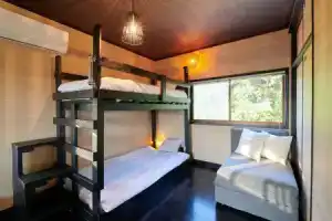 Awaji Aquamarine Resort 3, Кобе