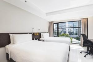 Maitria Hotel Sukhumvit 18 Bangkok – A Chatrium Collection, Бангкок