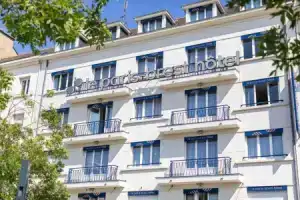 le paris brest hotel, Ренн