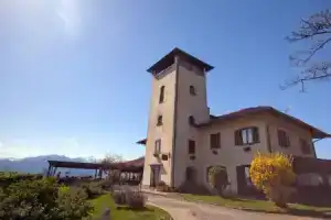 Ферма «Agriturismo Monterosso», Вербания