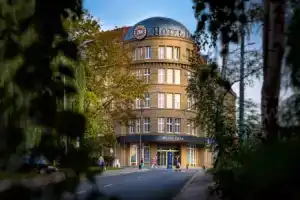 Hotel «Dana Business & Conference», Щецин