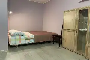 Как дома на улице Хачатуряна, Москва
