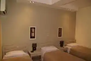 Yria Hotel, Закинф