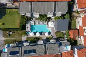 Adonis Luxury Village, Пефкохори