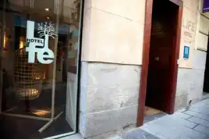 Hotel «Life Gran Via», Мадрид