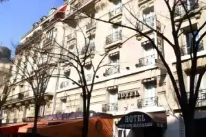 Отель «Convention Montparnasse», Париж