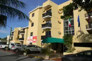 Hotel «Imperial Laguna Faranda Cancún», Канкун