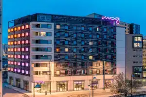 Отель «Moxy London Stratford», Лондон