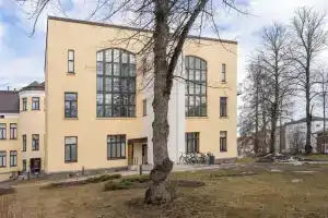 Historical 1BR Penthouse with Sauna, Куопио