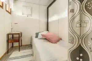 Spacious 3BR House - River View & Sauna, Рованиеми