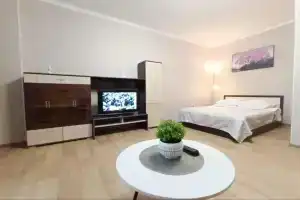 EasyRent на улице Революционная 7, Самара