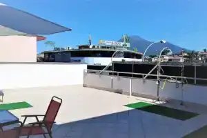 VesuView Guest House near the Ruins, Торре-Аннунциата