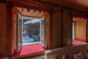 Casa Caruo, Фалькаде