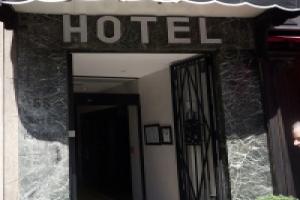 Hotel «Riviera Elysees», Париж