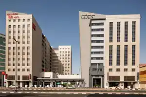 Отель «Novotel Deira City Centre», Дубай