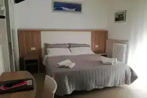 B&b Villa Lambusta, Чезенатико