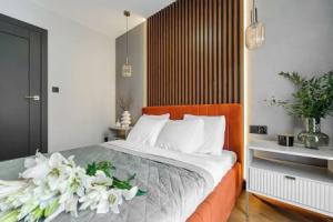 Lumina apart with luxury garden, Лодзь