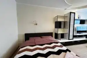 На Север на улице Полярные зори, Мурманск