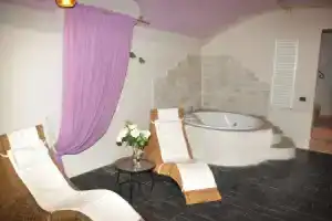 Отель «Borgo San Giusto», Эмполи